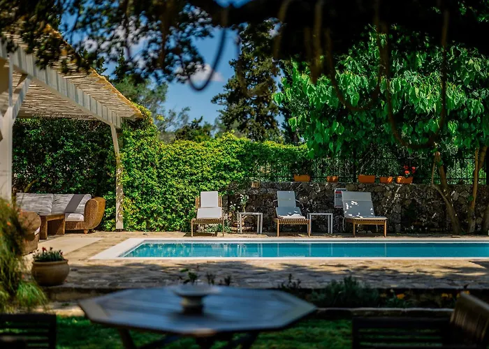 Villa Fioraki *