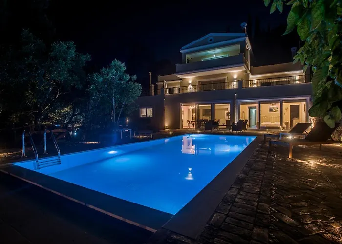 Villa Fioraki